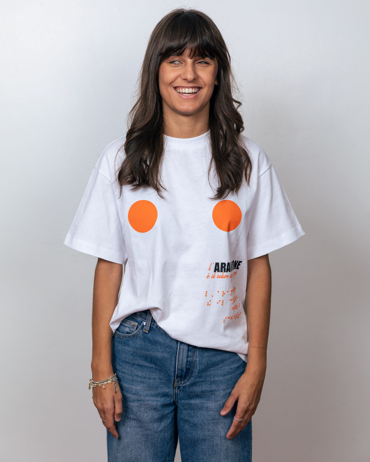 T-shirt Wear Your Voice - L’arancione è il colore degli scherzi - immagine 2