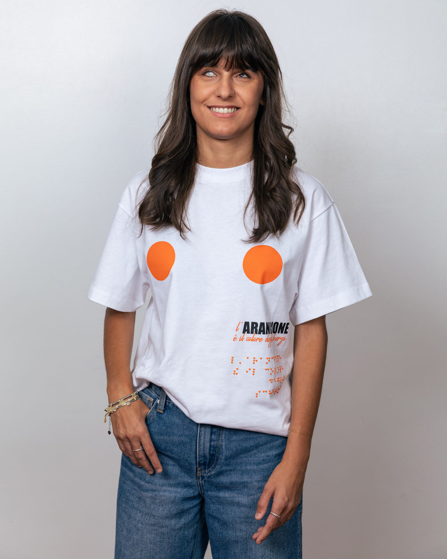 T-shirt Wear Your Voice - L’arancione è il colore degli scherzi - immagine 6