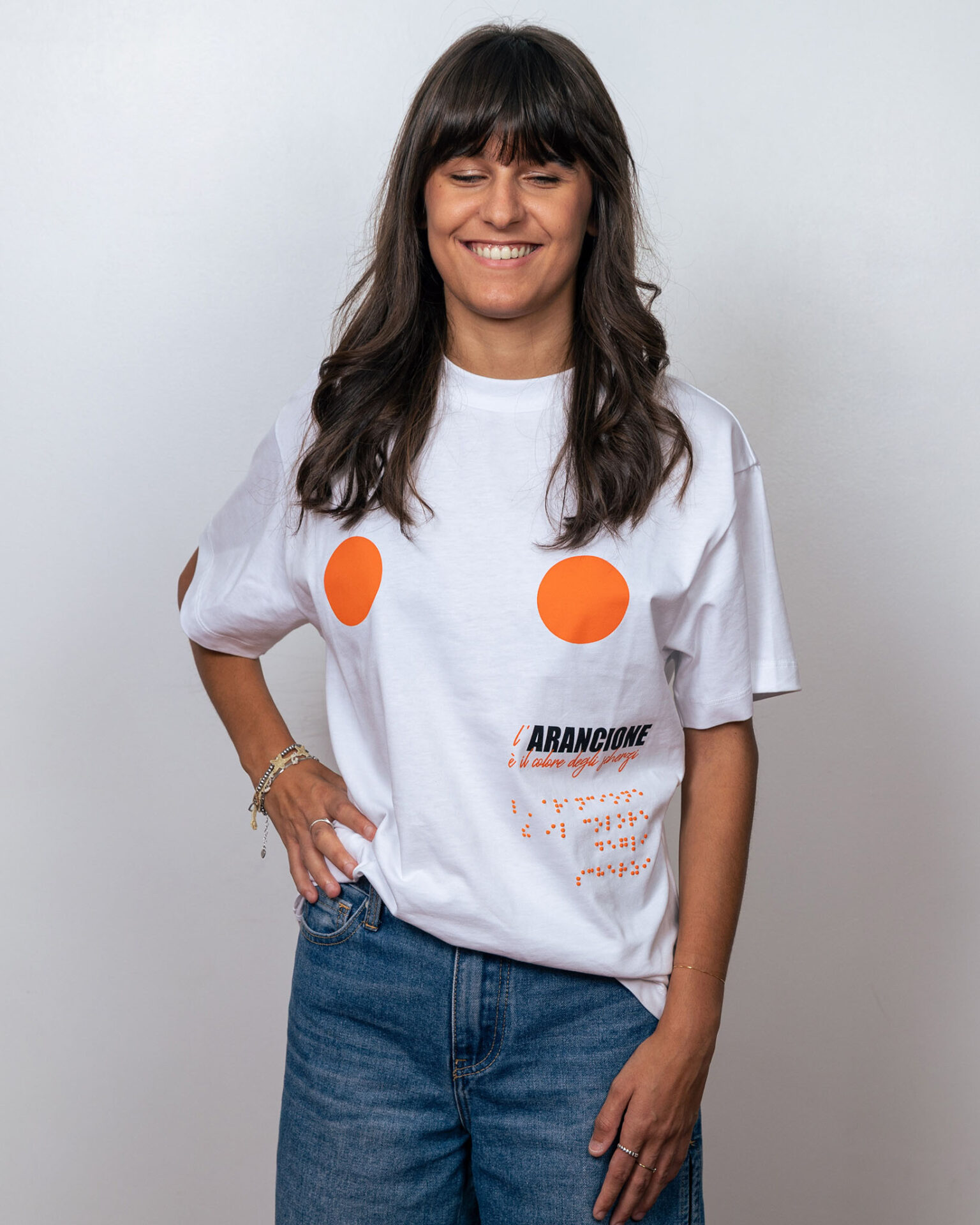 T-shirt Wear Your Voice - L’arancione è il colore degli scherzi
