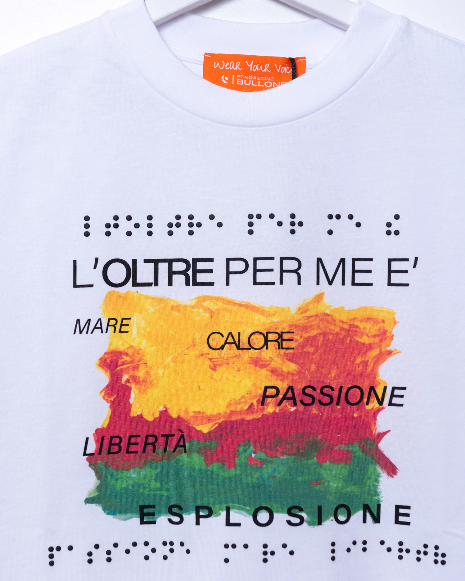 T-shirt Wear Your Voice - L'oltre - immagine 11