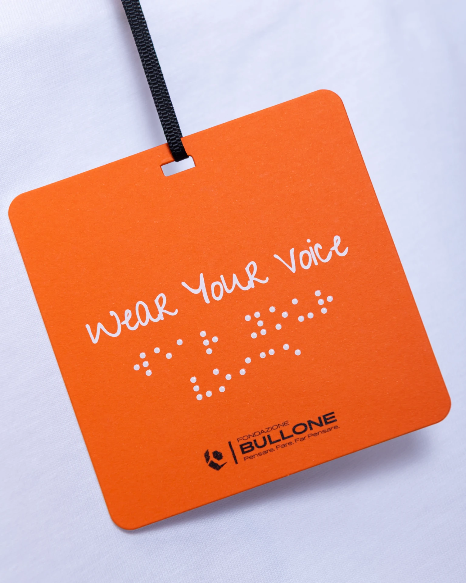 T-shirt Wear Your Voice - L'oltre - immagine 13
